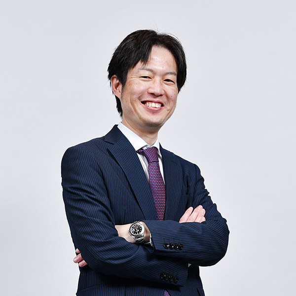 Hayashi.T
